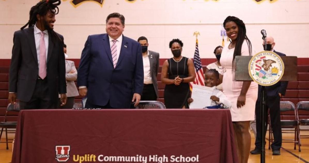 Illinois just banned hairstyle discrimination. And it's all thanks to this incredible mom.