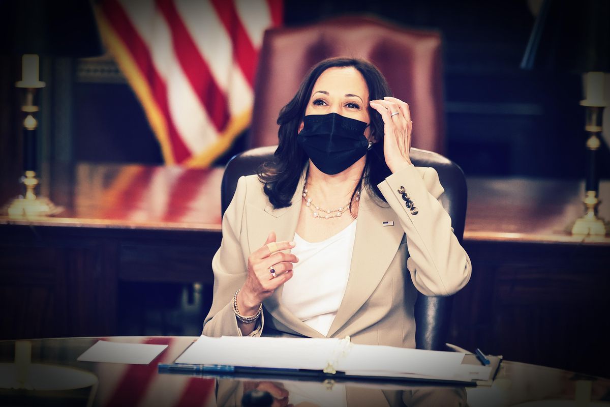 Il pantano afgano sotterra pure Kamala