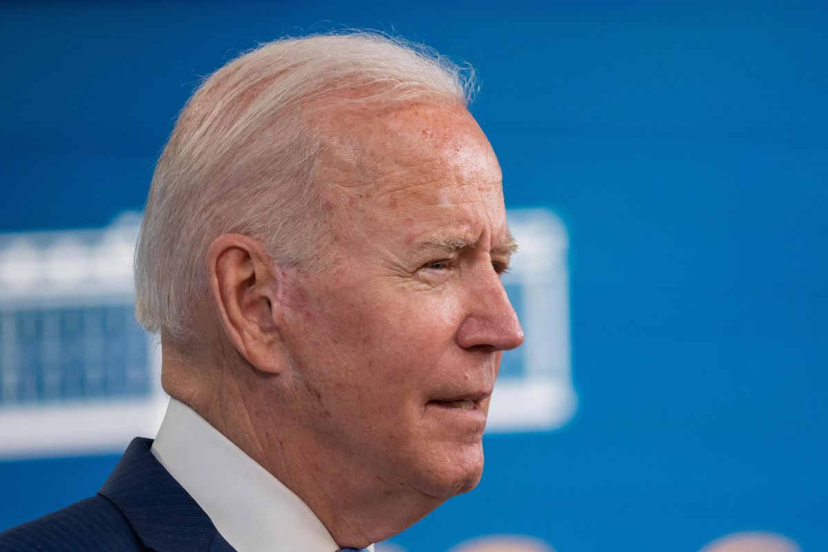 Biden prova a ricucire con gli alleati. Minaccia talebana: via entro agosto