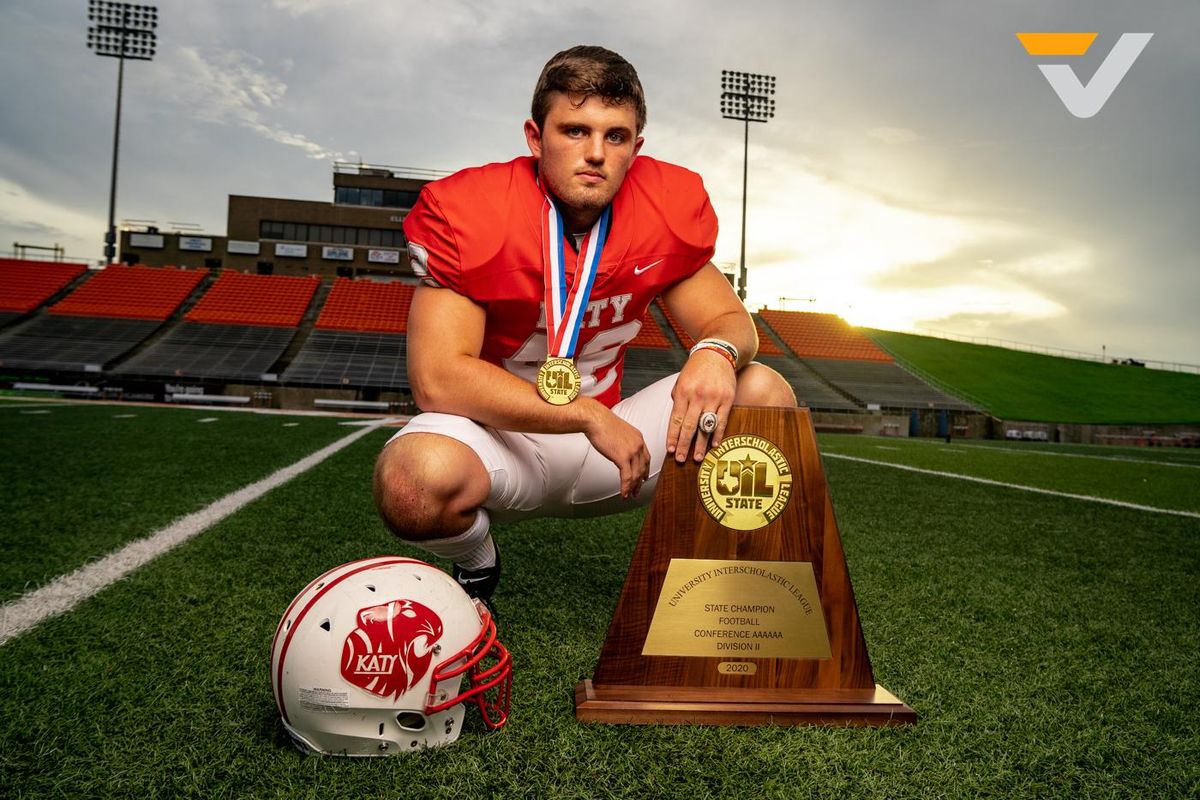 1st & 10: Katy's Ty Kana