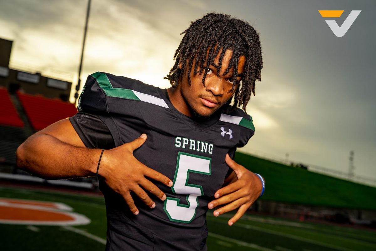 1st & 10: Spring's Bishop Davenport