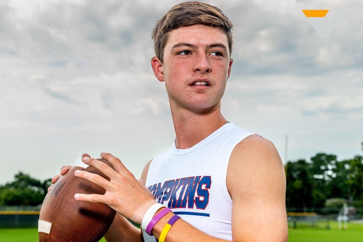 Tompkins QB Francis prepared to lead reigning district champs