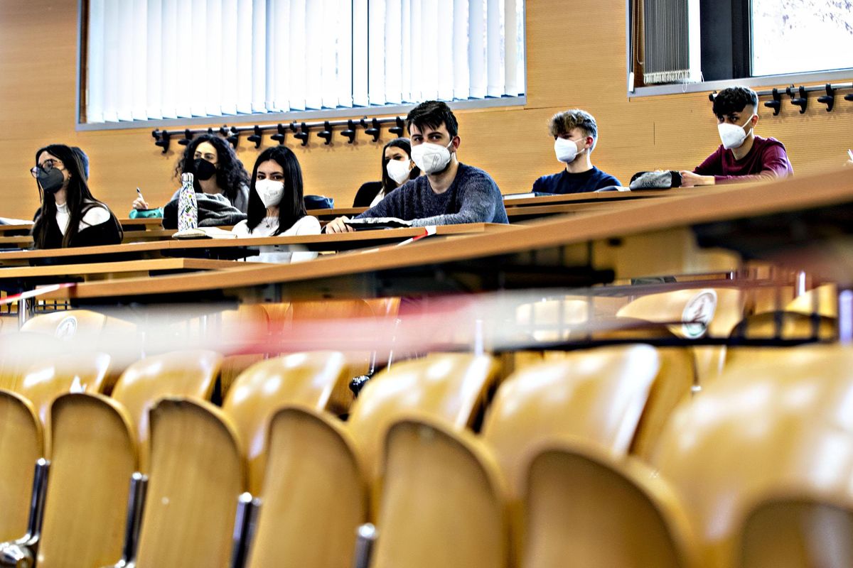 L’università si sveglia: 10.000 adesioni contro il green pass in un solo giorno