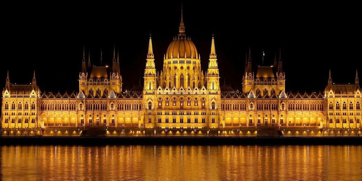 What Admirers Of Hungary's Dictator Reveal About The Right - Vimarsana News