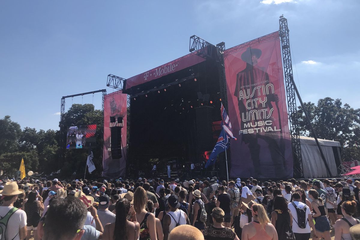 ACL parent company requiring proof of vaccination for festivals, putting ACL guidelines into question