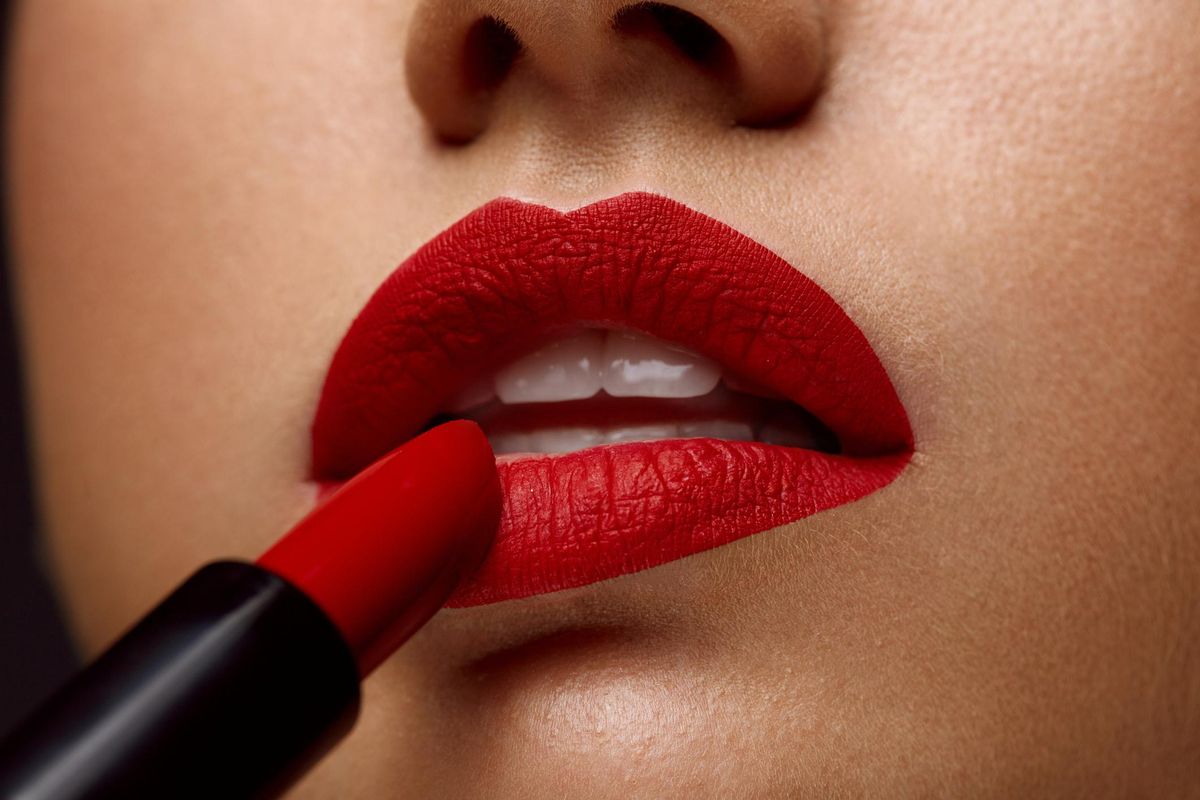 Il ritorno del rossetto rosso