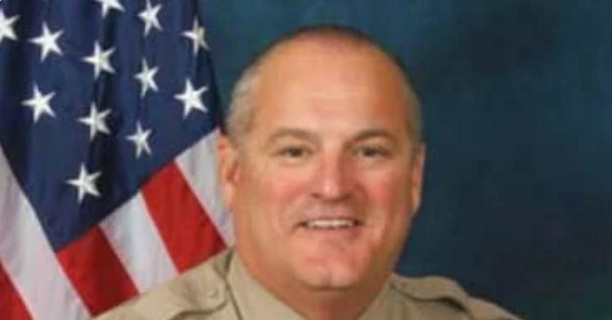 Ex-Georgia Sheriff Resigns From State Position After Resurfaced Photo Shows Him In Ku Klux Klan Outfit