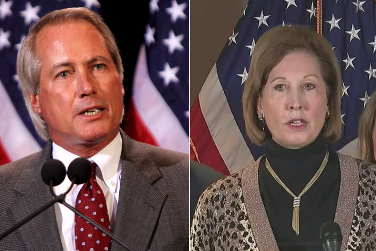 Lin Wood, left, and Sidney Powell.