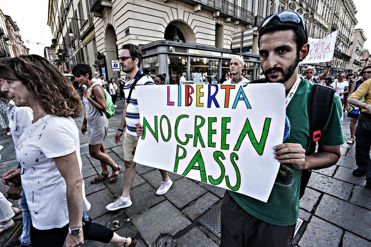 mario giordano tasse green pass