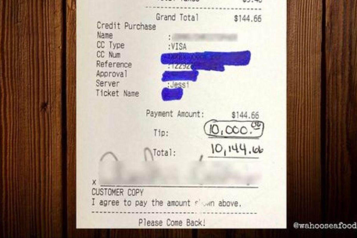 Grateful diner left a $10,000 tip for the entire staff at a Florida restaurant