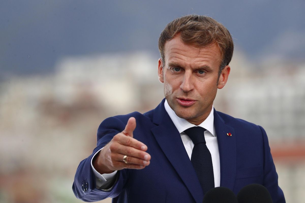 Profughi, G20 e Difesa Ue. Con la Merkel fuori gioco Macron fa asse con Draghi
