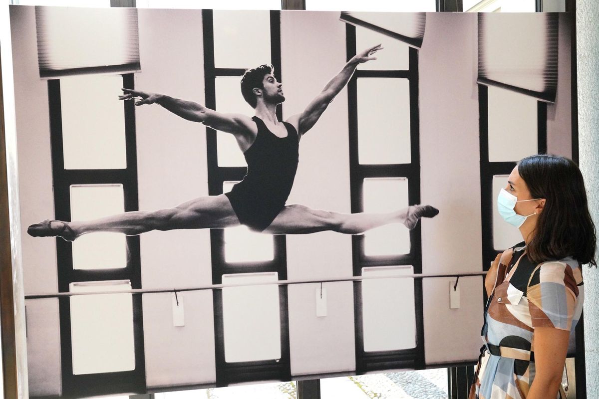Alle Gallerie d'Italia a Milano la mostra su Roberto Bolle