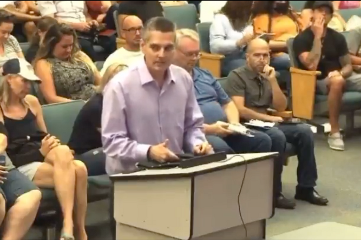 Florida Dad Is Onto Our Nefarious Plan To Depopulate The World With Vaccines