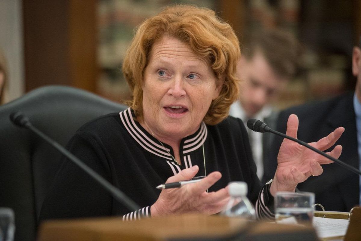 Former Democratic Sen. Heidi Heitkamp Now Pushes Tax Breaks For Rich F*ckwads