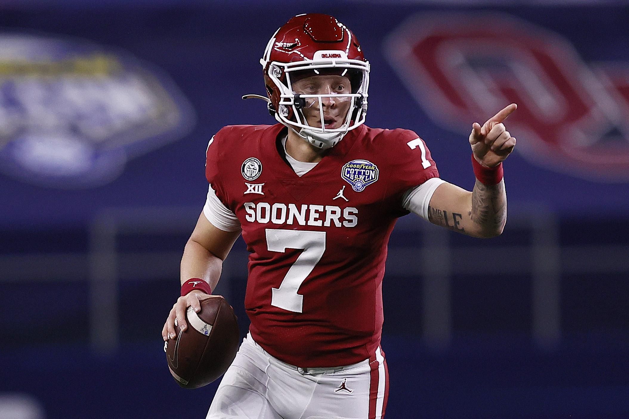 11 college QBs Houston Texans fans should keep an eye on