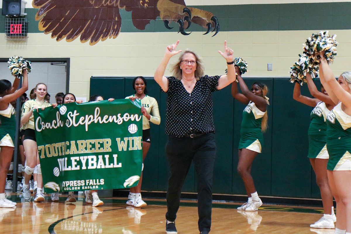 Cy Falls HS volleyball coach honored for reaching 700 career wins