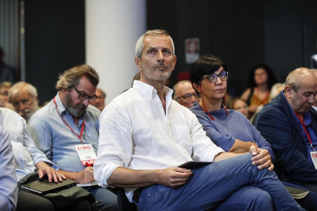 Untori, killer, idioti: con i «no vax» vale tutto
