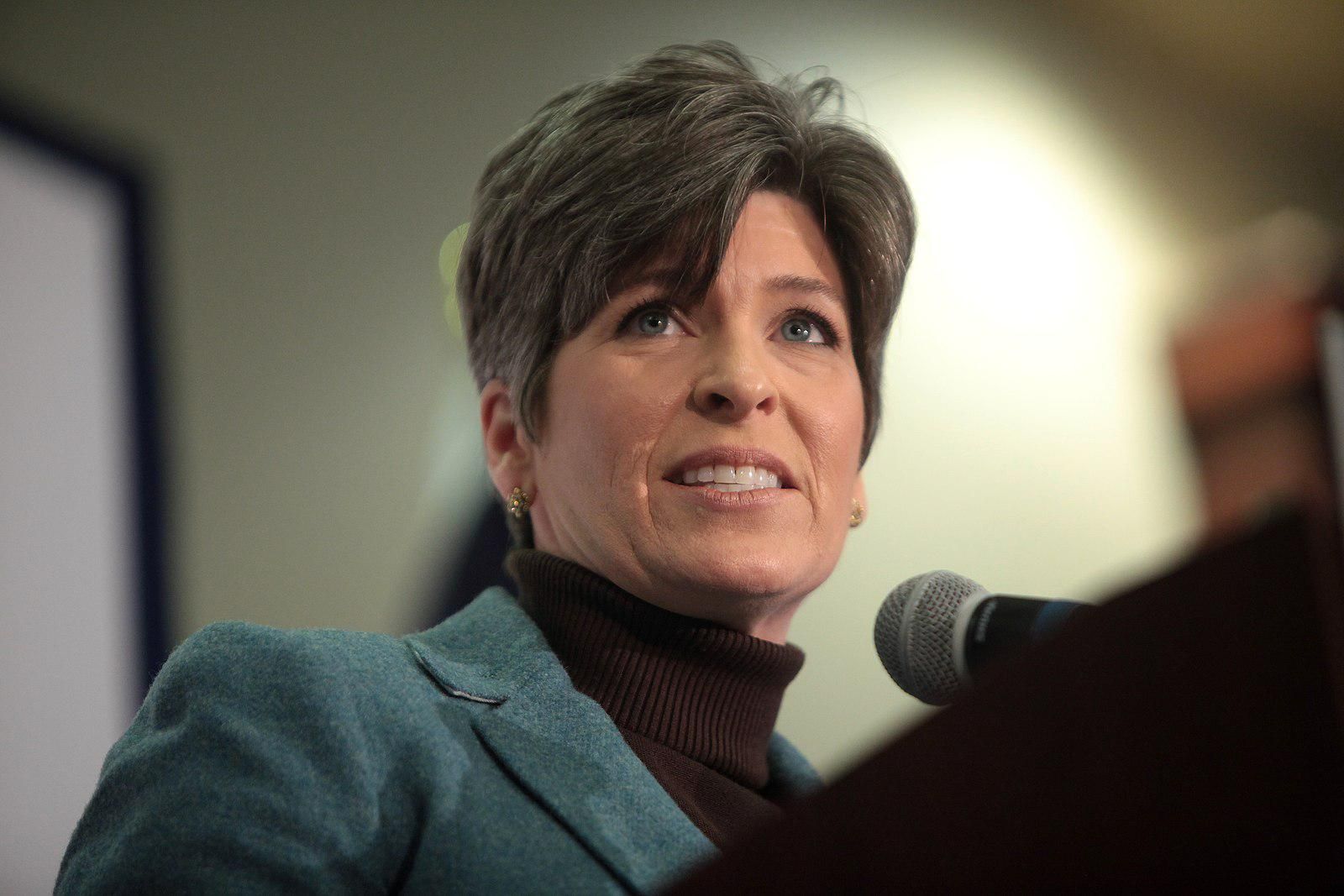 Joni Ernst