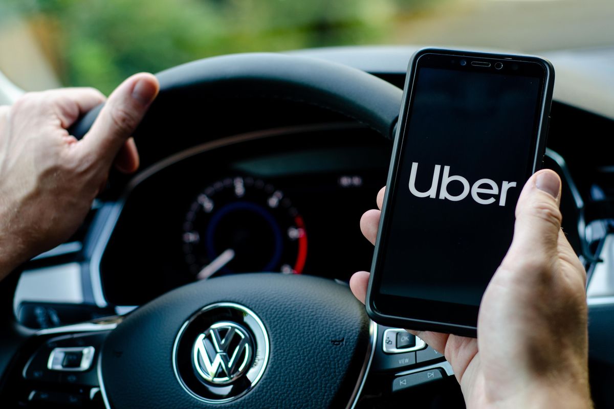 As Uber and Lyft drivers weigh COVID risks and pay, Austinites paying more for rideshare services