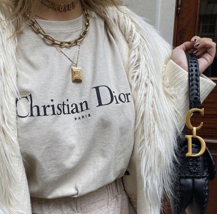 Why People Love To Wear Christian T-Shirts