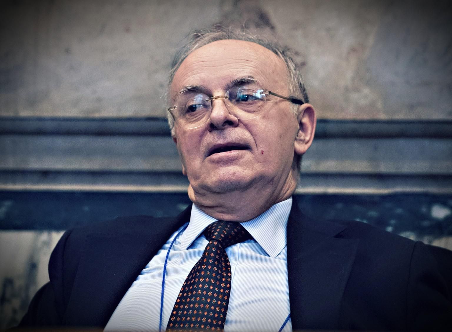 Tutti i segreti di Amara sulla loggia Ungheria