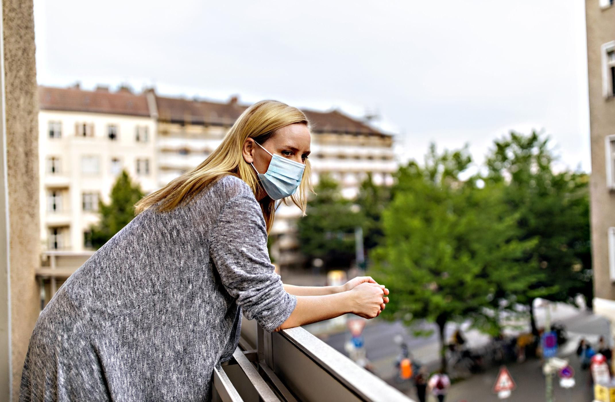 Il virus ha messo agli arresti anche la logica