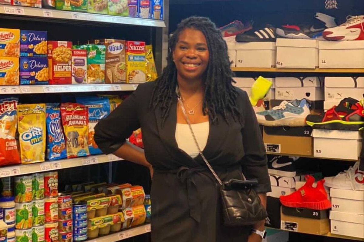 Free Grocery Store In Middle School Gunna Make Sure EVERYBODY Eats