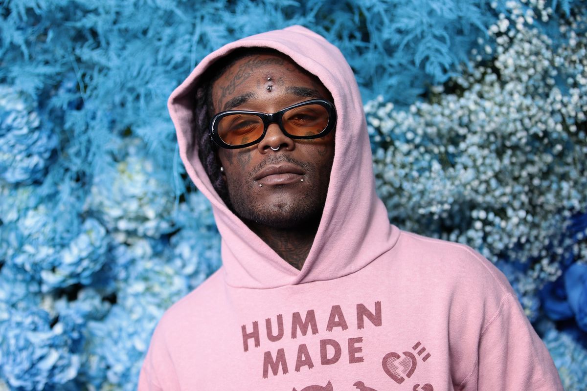Lil Uzi Vert's Forehead Diamond Was Ripped Out by Fans - PAPER
