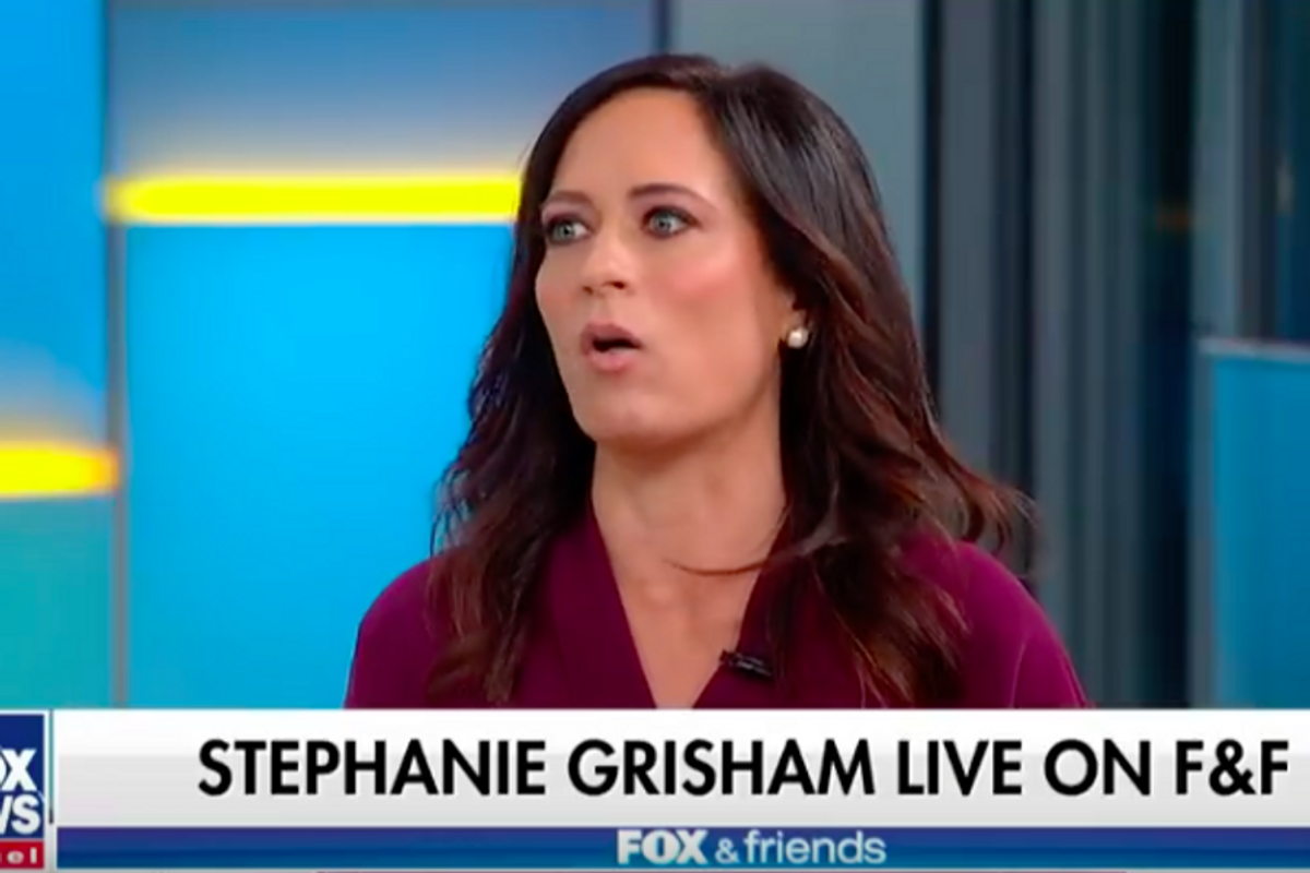 Axios Prettttttttttty Sexcited About Stephanie Grisham's New Book