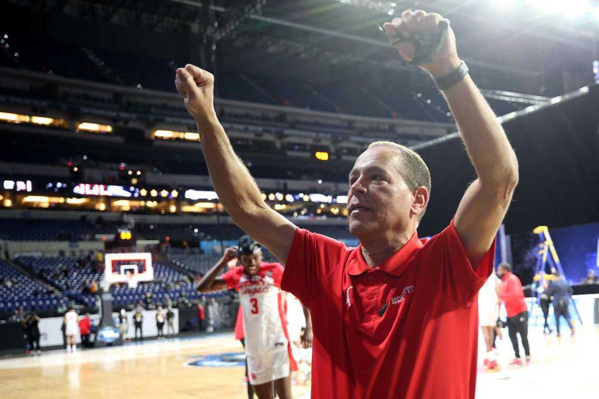 Houston Kelvin Sampson