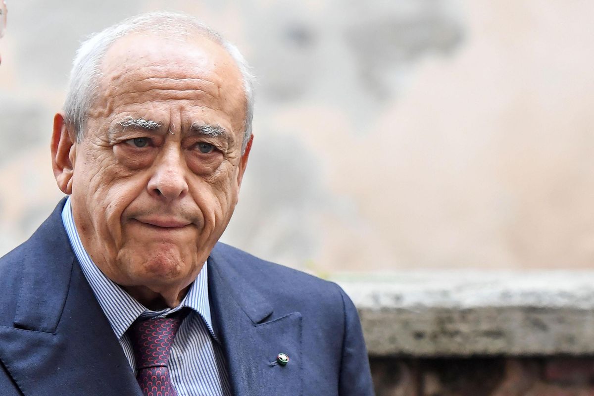 Patto fra Caltagirone e Del Vecchio per mandar via Donnet da Generali