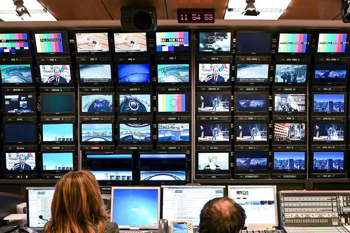 rai sprechi privilegi servizio tv di stato