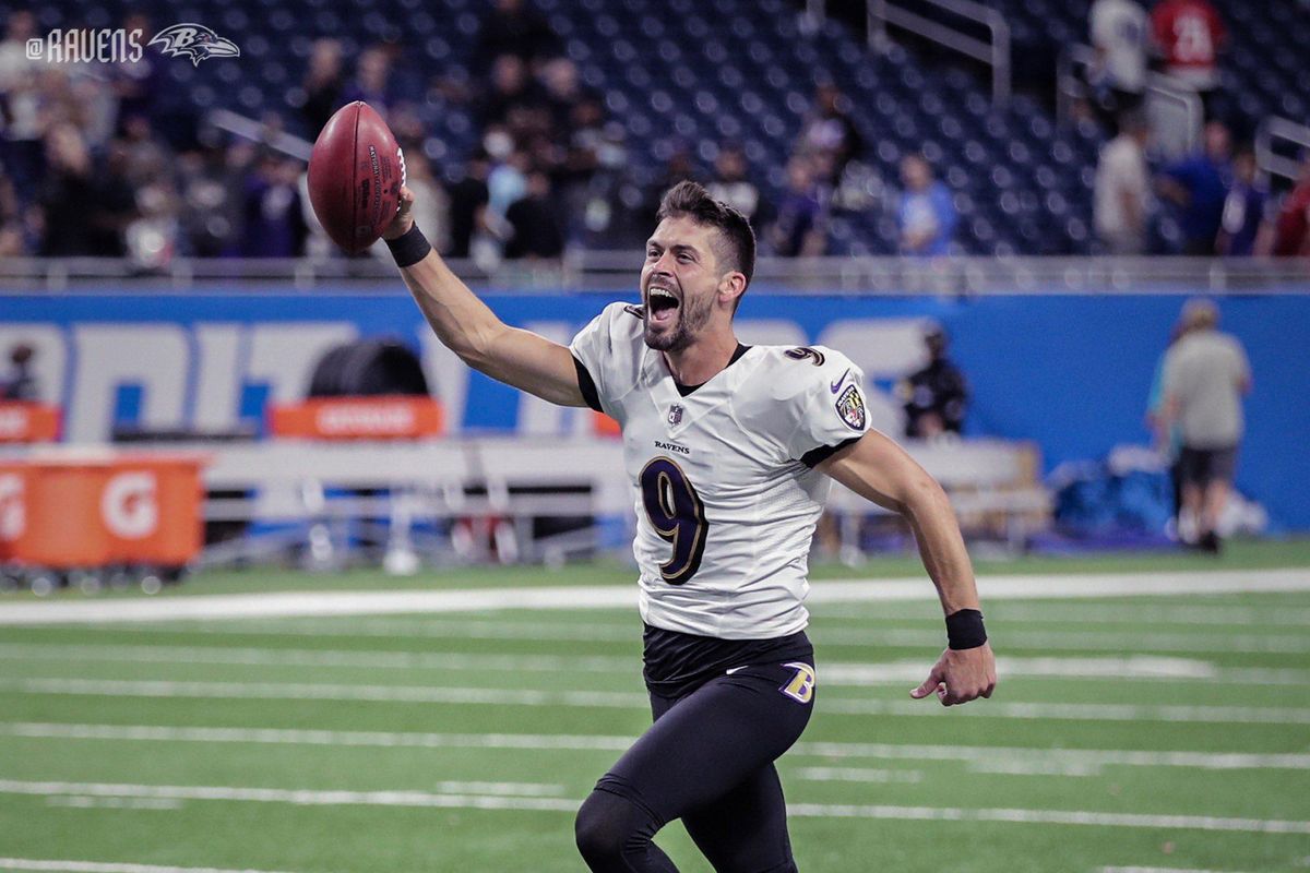 Texas alum Justin Tucker sets NFL record with 66-yard field goal