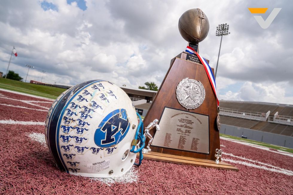 In High School, Troy Aikman Won an Incredibly Nerdy State Championship