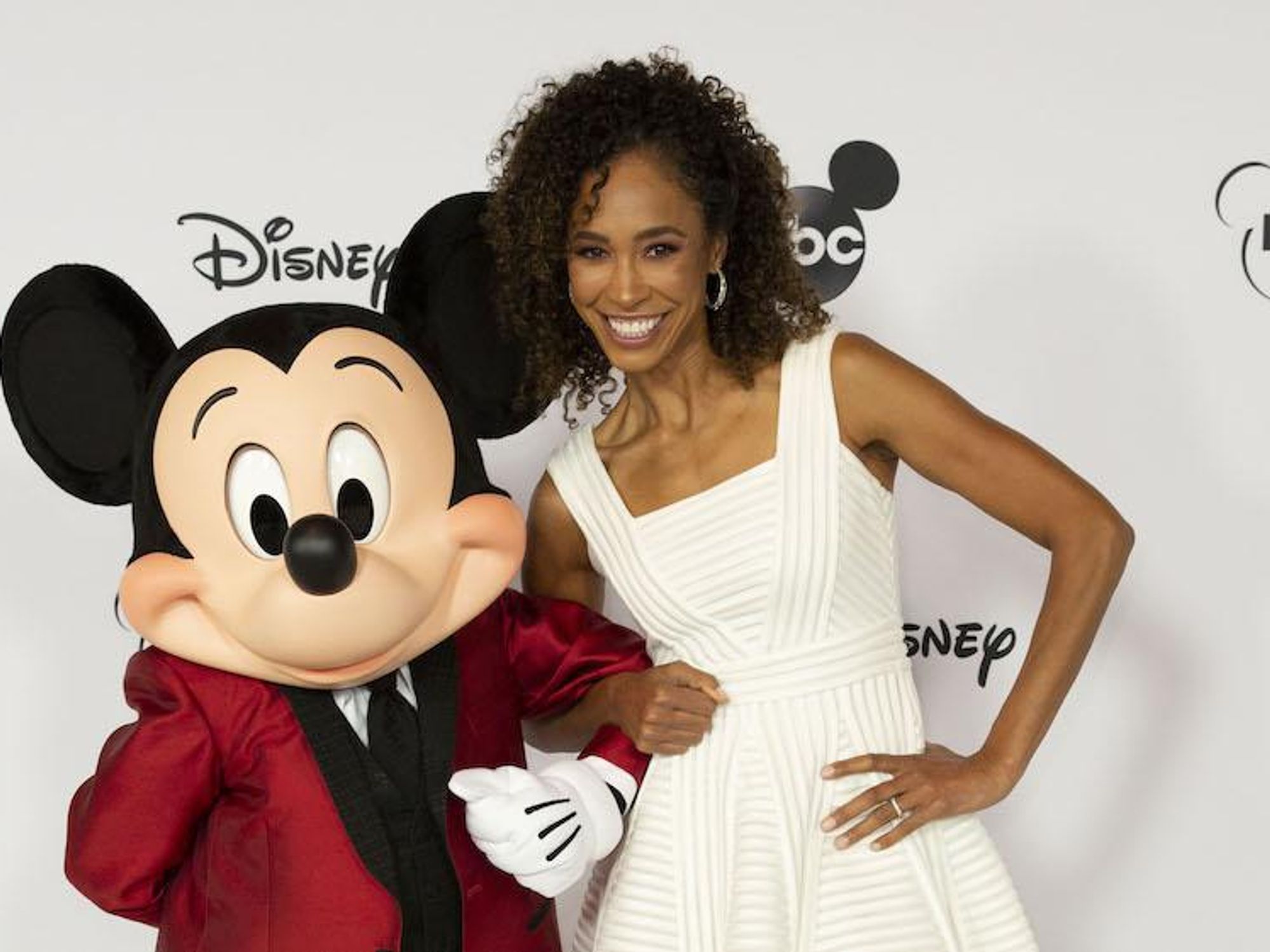 Espn Star Blasts Disney S Sick Scary Vaccine Mandate Says She Got The Jab But Didn T Want To Do It Amnon Free Press Espn Star Blasts Disney S Sick Scary Vaccine Mandate Says She Got The Jab But Didn T Want To Do It Amnon Free Press