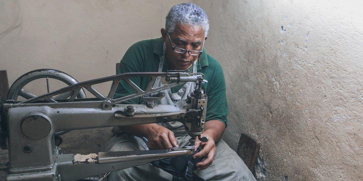 People Explain Which Professions Are Slowly Dying Out