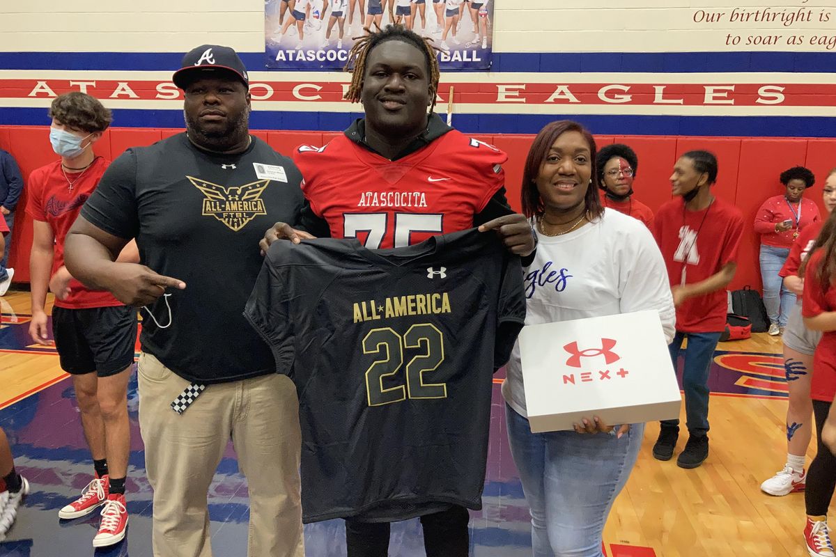 RECRUITING SCHOOL: College football recruiters give advice in Twitter Spaces event