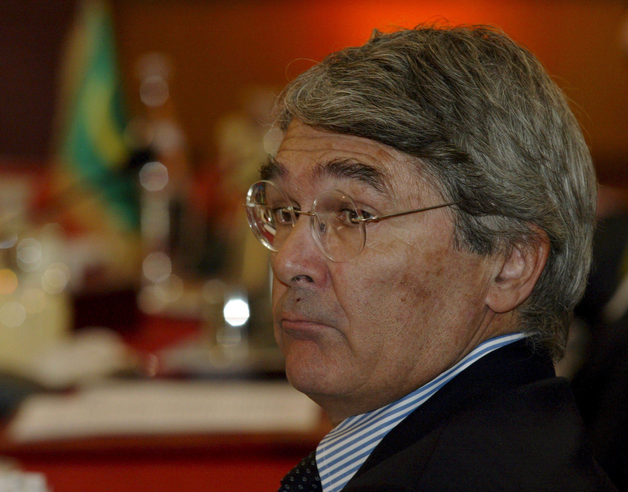 Roberto Castelli: «Non sono un no vax. Ma quel vaccino mi ha rovinato la vita»