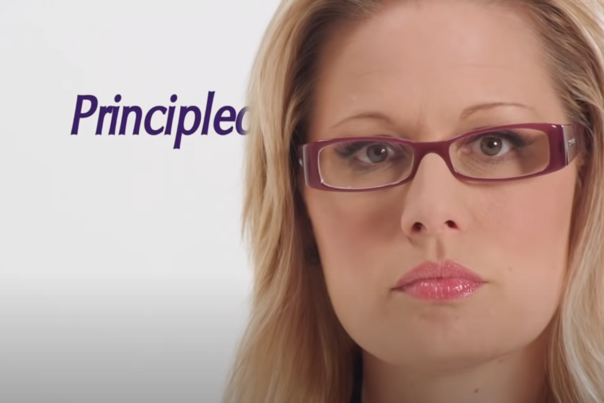 Kyrsten Sinema, Tolerated By Republicans, Loathed By Everyone Else!
