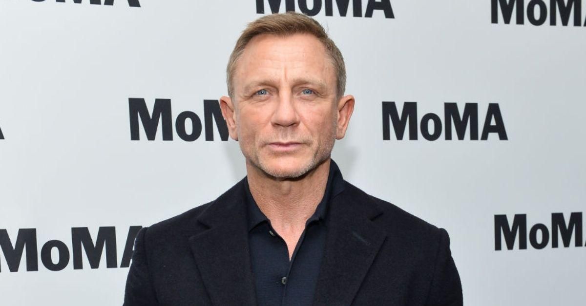 Daniel Craig Divides Fans By Explaining Why He Doesn't Think A Woman Should Play James Bond