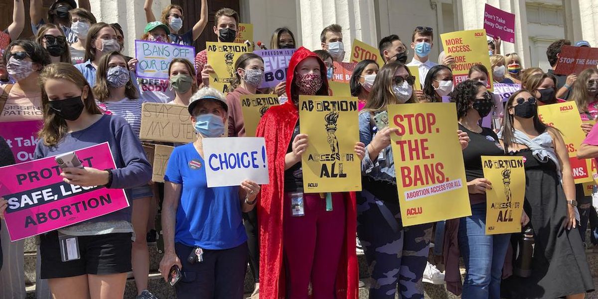 Will Abortion Struggle Mobilize Young Voters For Democrats? - Vimarsana News