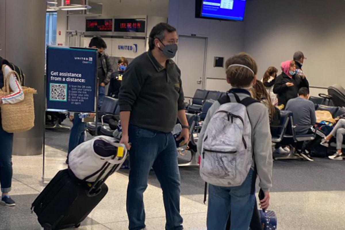 Ted Cruz Thinks It’s Just Hilarious How He Went To Cancun While His Constituents Froze To Death