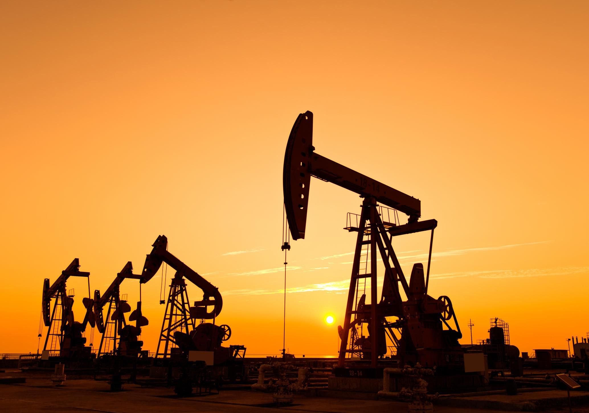 petrolio prezzi rinnovabili energia