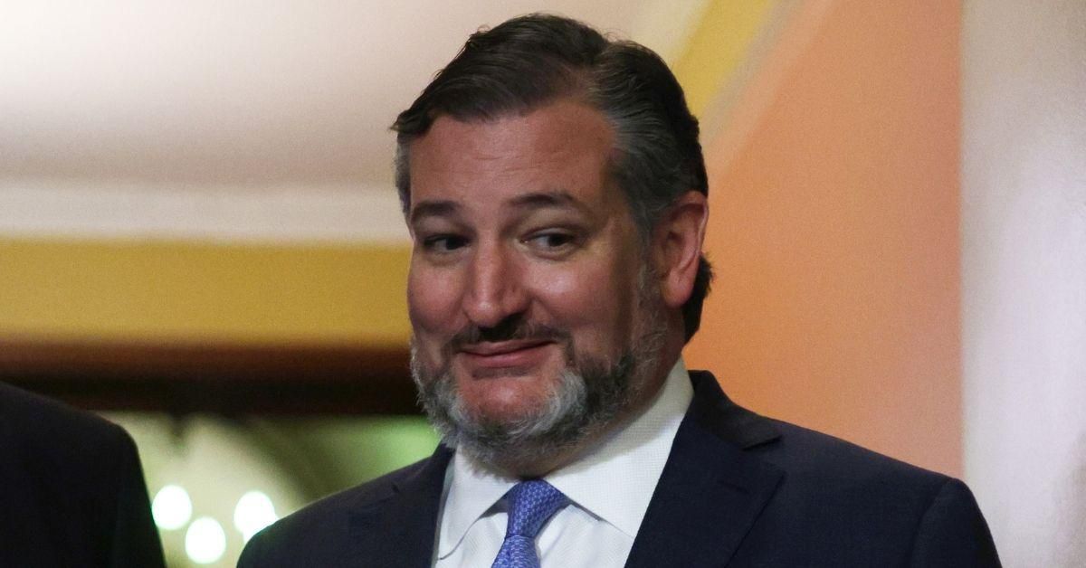Ted Cruz Just Joked About That Time He Fled Texas On Cancun Trip—And, Yeah, It's Still Not Funny