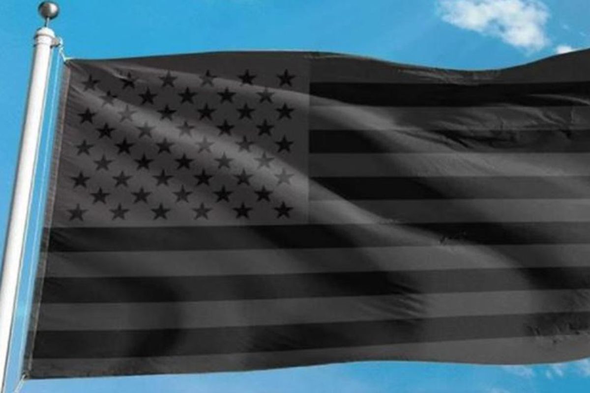 This black American flag has a disturbing message and has been popping up across the U.S.