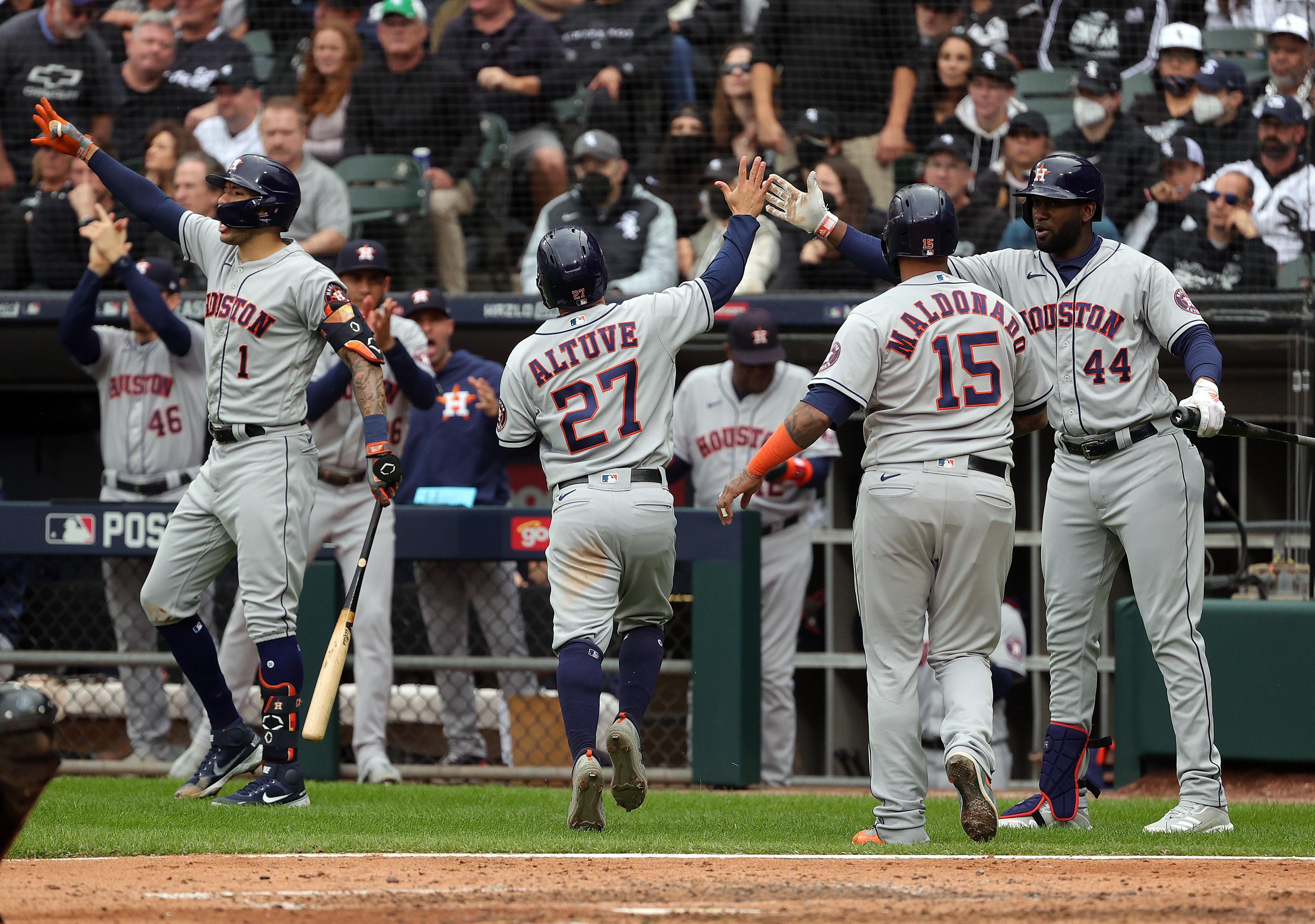 Astros celebrating in 2021 ALDS Game 4