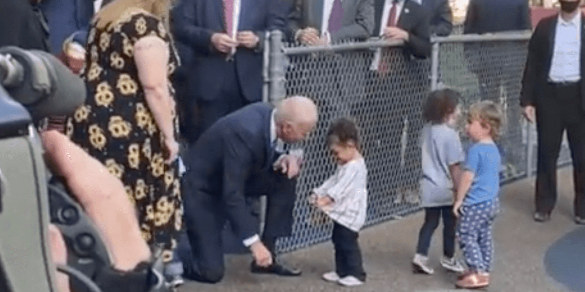 As President Meets With Schoolkids, Trumpist Thugs Shriek 'F—k Biden!' - Vimarsana News
