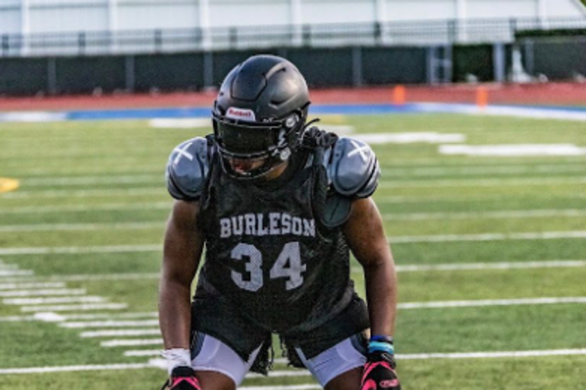 VYPE DFW Public School Linebacker of the Year Fan Poll presented by Academy Sports + Outdoors