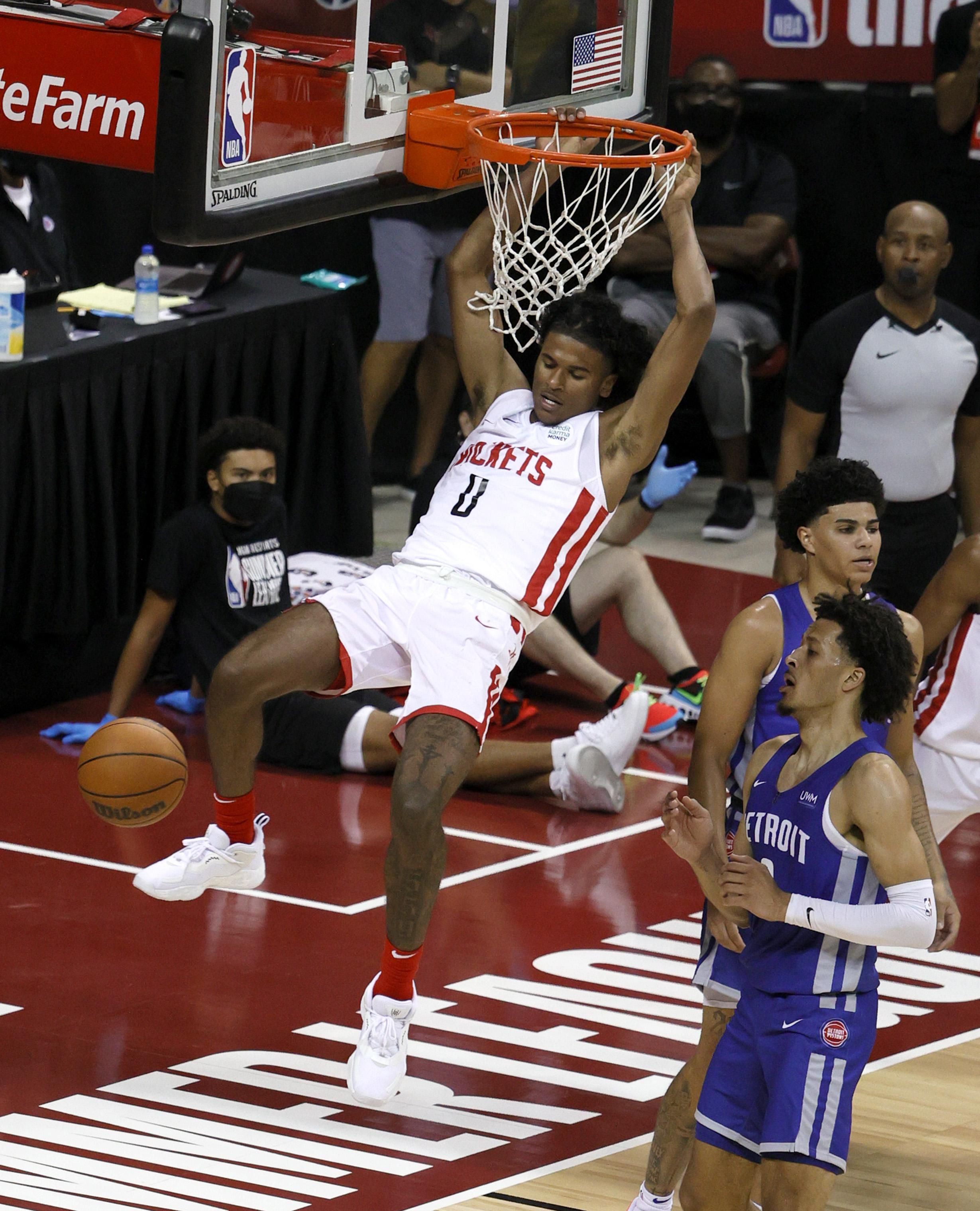 3 jump-out-the-gym reasons you should be watching the young gun Rockets