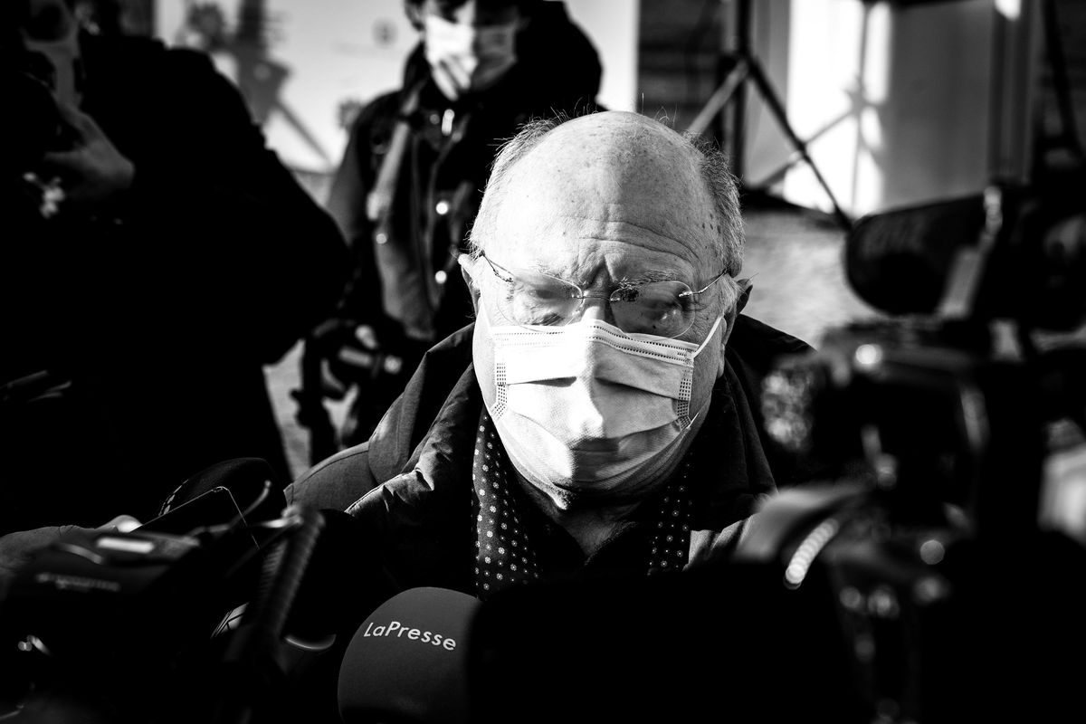 Galli non è accusato perché va in tv
ma per aver aggiustato i concorsi